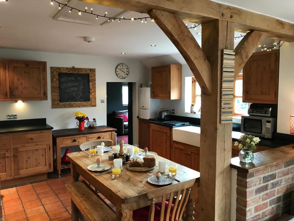 Delightful Cottage On The River Adur Close To Brighton & The Downs No Dogs Sorry Upper Beeding Bagian luar foto